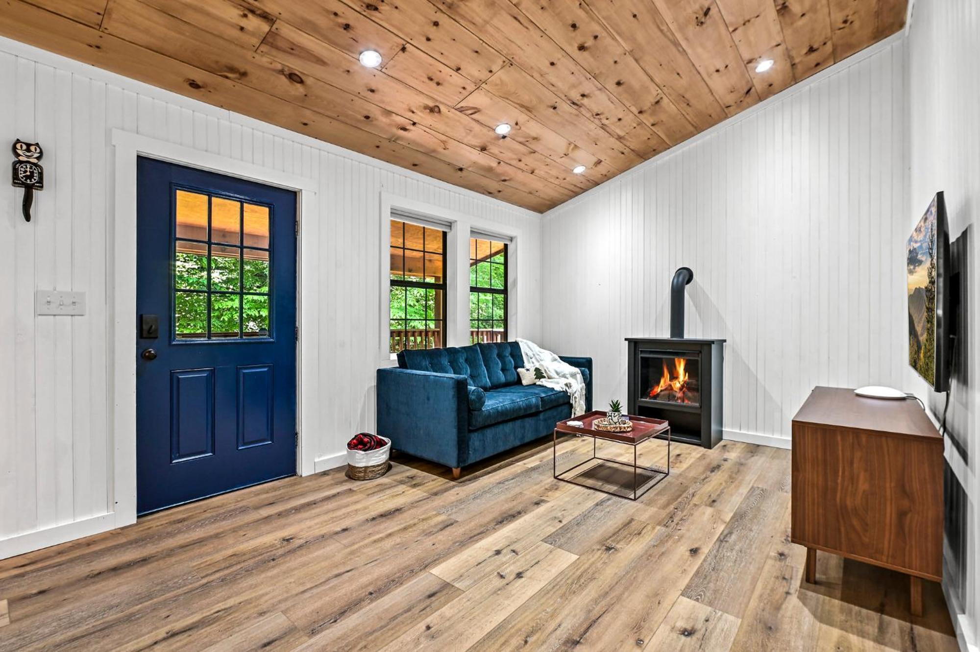 Smoky Mountains Hut Tub Cabin Dog Friendly เซอเวียร์วีล ภายนอก รูปภาพ